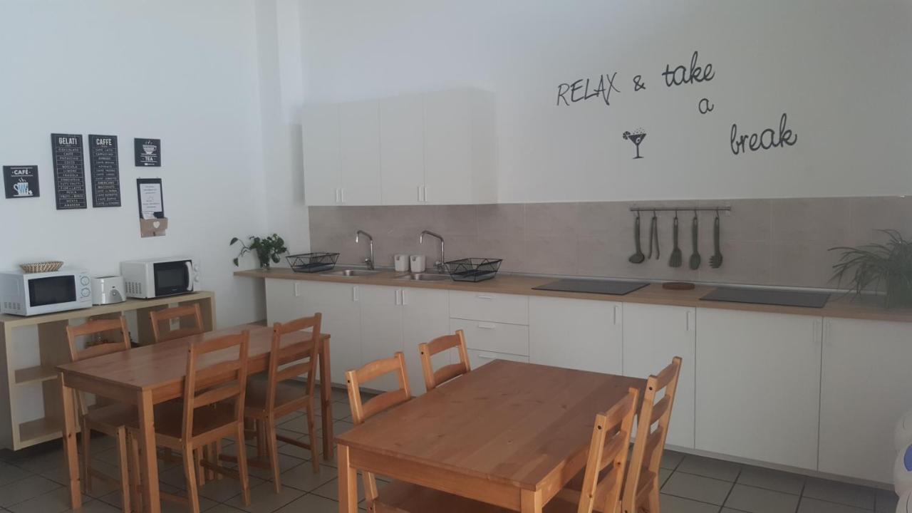 Ciw Hostel Pozo Izquierdo Rum bild